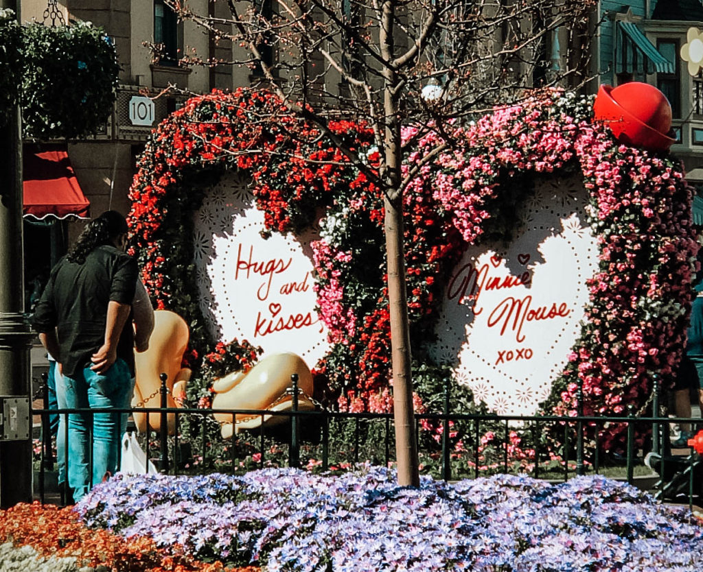 Valentine's Day Disney Heart Photoshoot